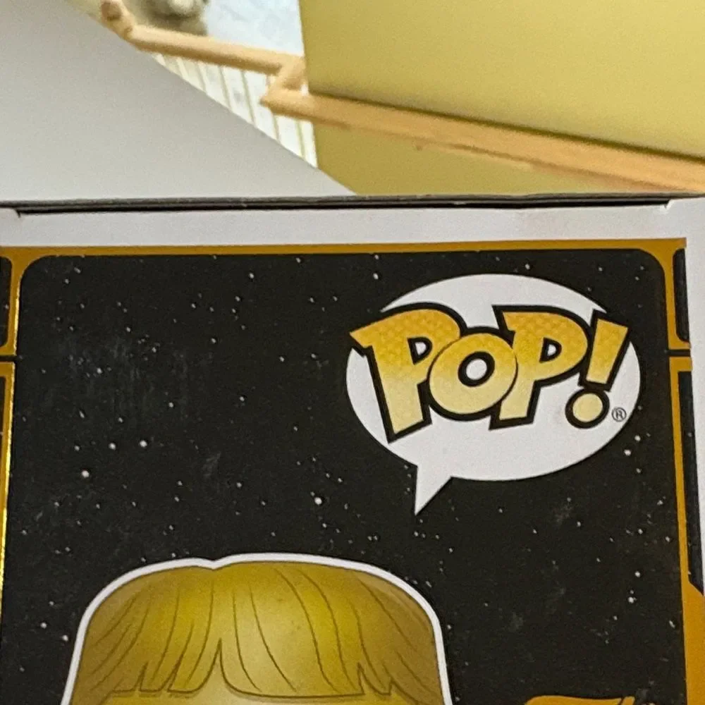 Funko Luke Skywalker Gold Collectible Figure